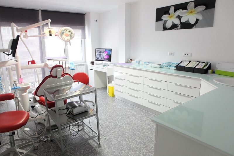 Advanced Gentle Dentist - Clinica stomatologica, Bucuresti